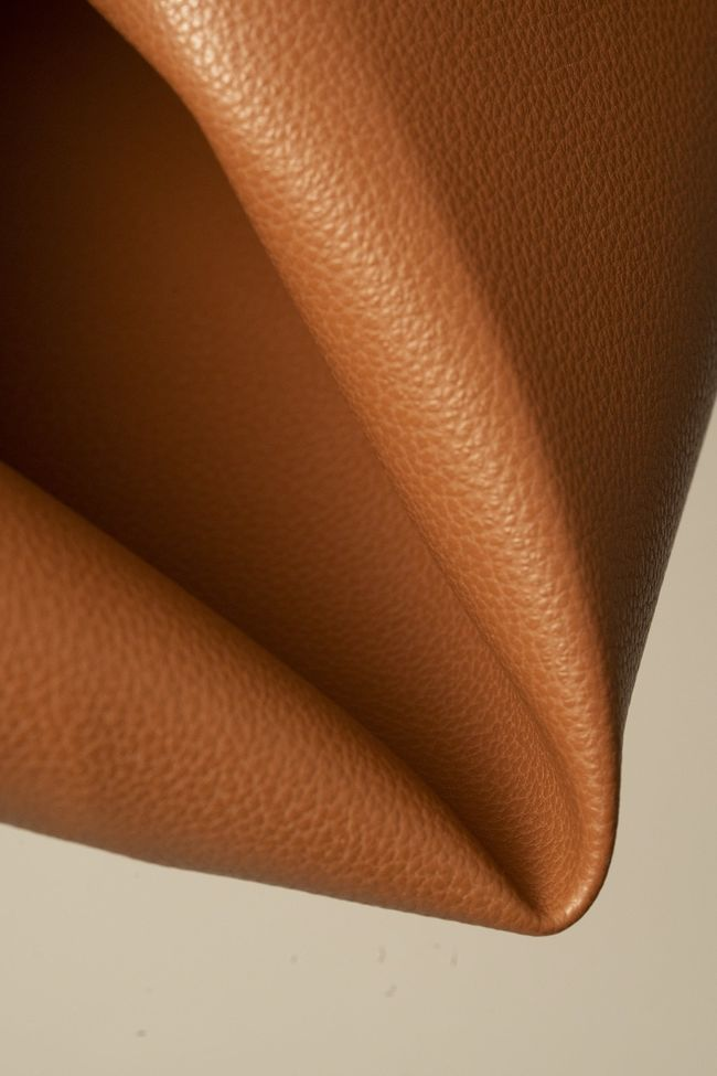 Bio-based leather alternative Mirum close-up